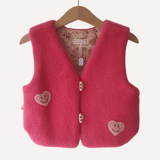 Vintage wollen gilet met hartjes smiley's maat 92/98